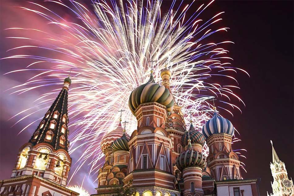 Государственные праздники в России