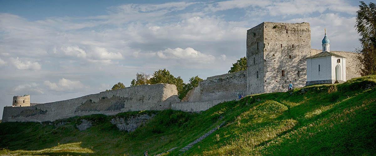 Экскурсии в Печорах